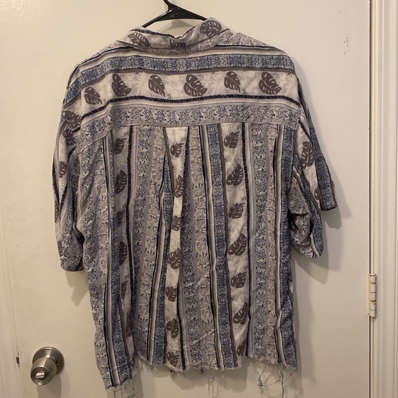 Cropped button down - Picture 3 of 3